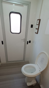 Toilett Trailer PTS5904 mit 4 Kabinen